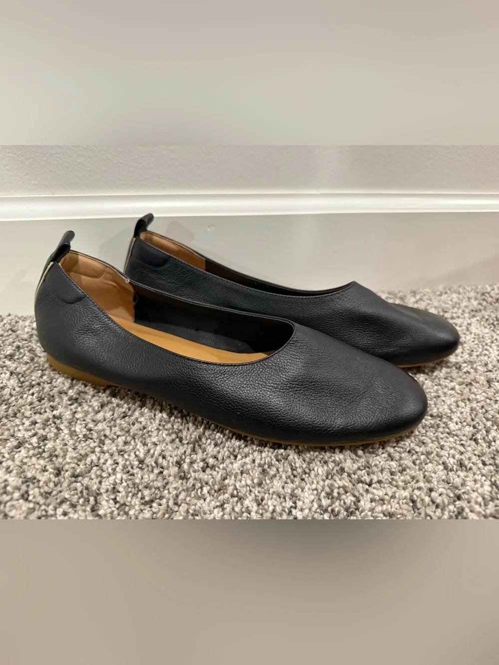 Everlane The Day Glove black leather ballet flats, size 8 - Picture 2 of 14